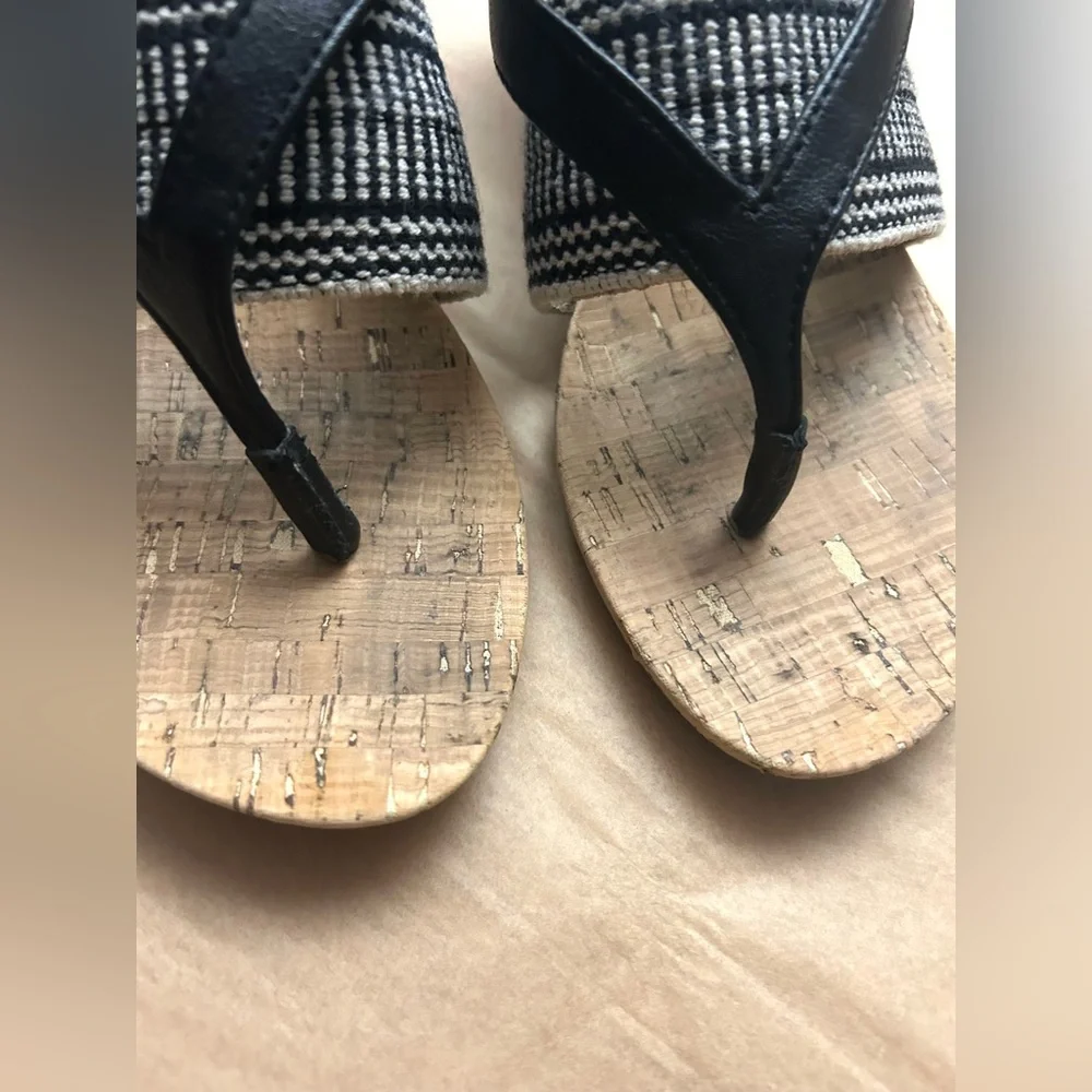 White Mountain Black and Cream Wedge Sandals - Picture 10 of 12